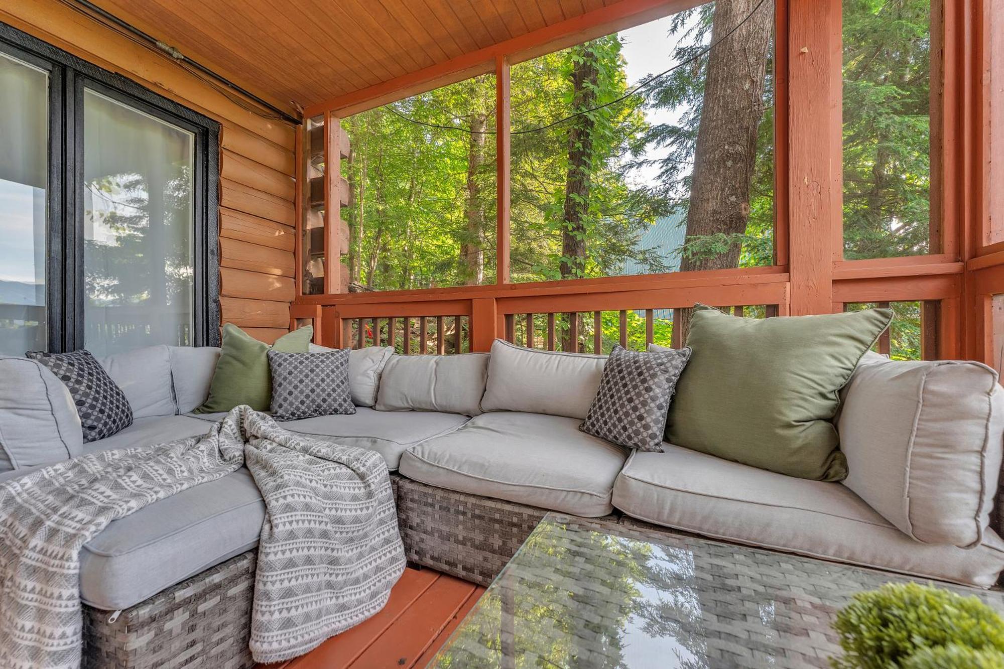 Family Chalet With Sauna, Hottub, Heavenly Views! Mins To Downtown! Gatlinburg Exterior photo